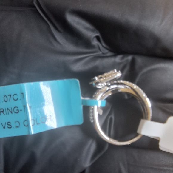 925 Sterling Silver Moissanite Women's Ring Size 7 - Picture 5 of 5